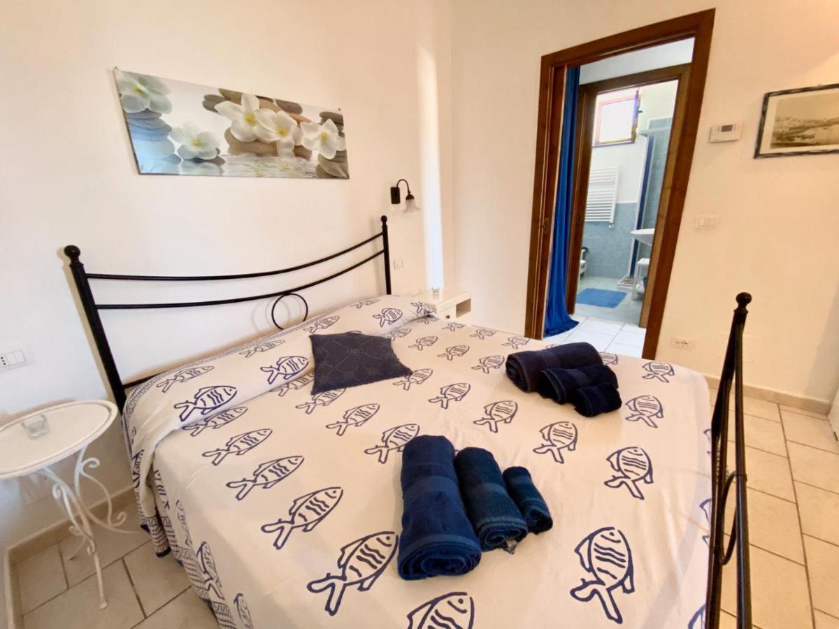 Case Vacanze Marina Longo Санта Марина Салина Екстериор снимка